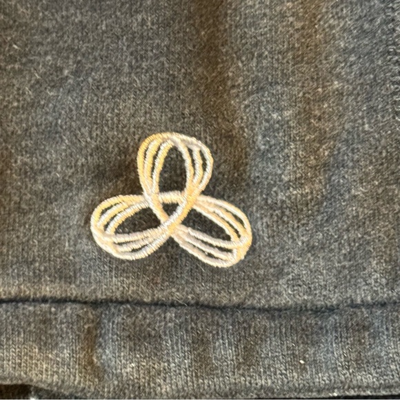 TNA Charcoal Gray Hoodie Sweater
#1408 - Picture 7 of 8